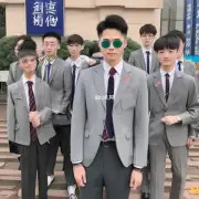 北京留学中介穿搭男应该使用什么样的领带配搭自己的西装外套?