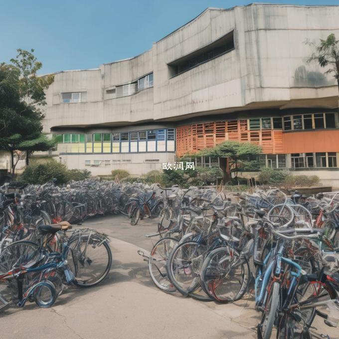 学校的校园生活怎么样？有什么特别之处吗？